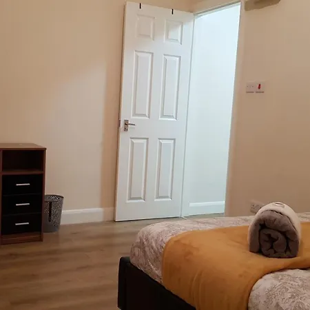 Tuii Appart, Flat 1 Dewsbury Road Apartment Leeds (West Yorkshire)