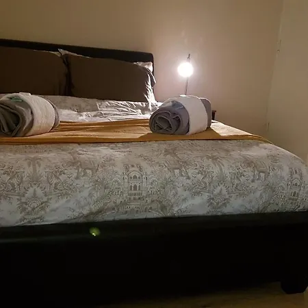 Apartment Tuii Appart, Flat 1 Dewsbury Road