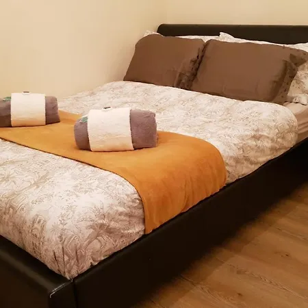 Tuii Appart, Flat 1 Dewsbury Road *